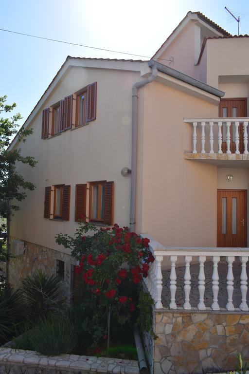 Apartments Nice View Đảo Krk Ngoại thất bức ảnh